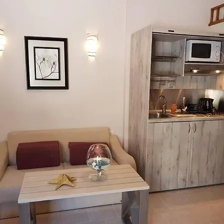 Апарт-отель Arginonta Beach Apartments